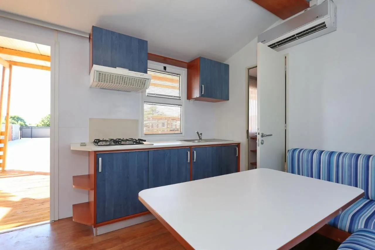 Apartments By The Sea Pasman - 17406 0*,